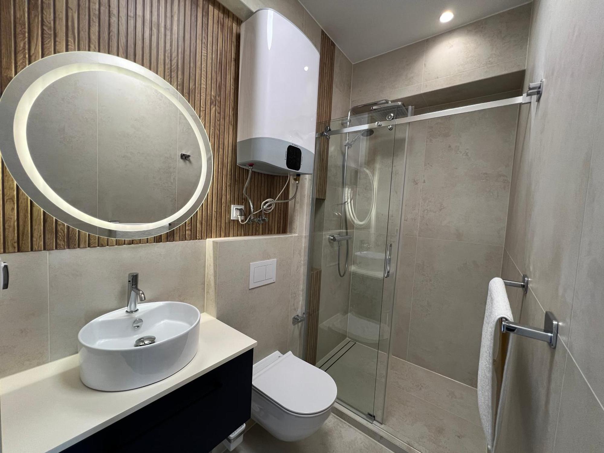 Livin Leba Hotel Екстериор снимка